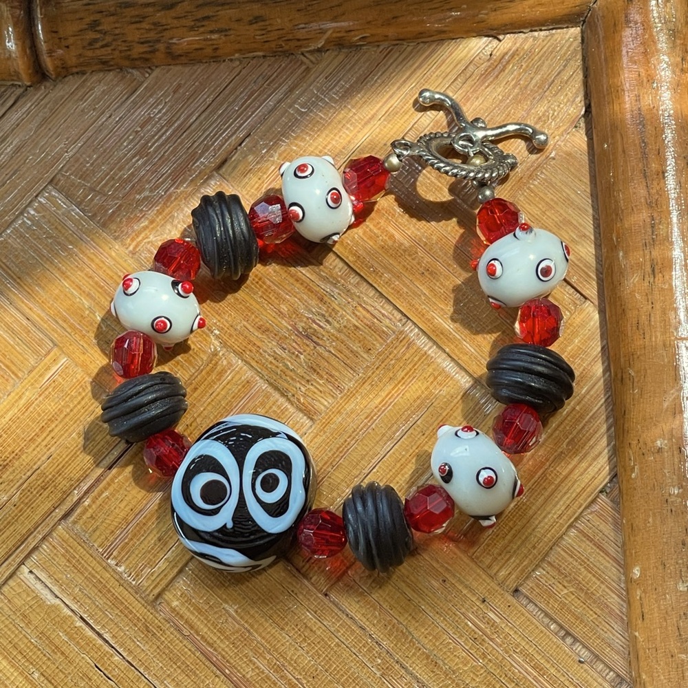 Fun art glass beaded toggle bracelet medium-large wrist
